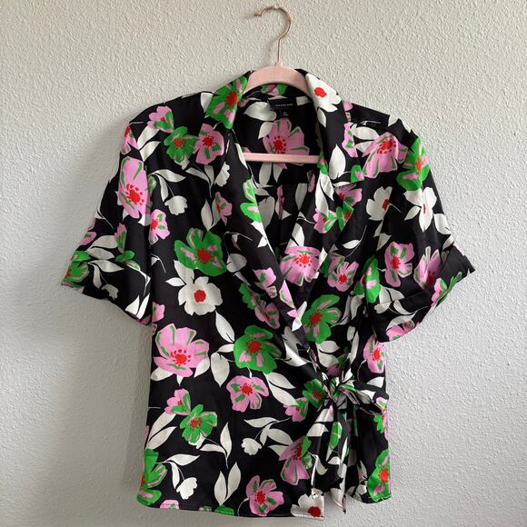 Who What Wear Floral True Wrap Short Sleeve Blouse Top Women's Size Medium - Picture 2 of 11